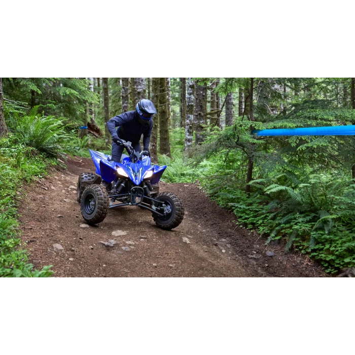 Yamaha YFZ450R 2026 - akcja 4