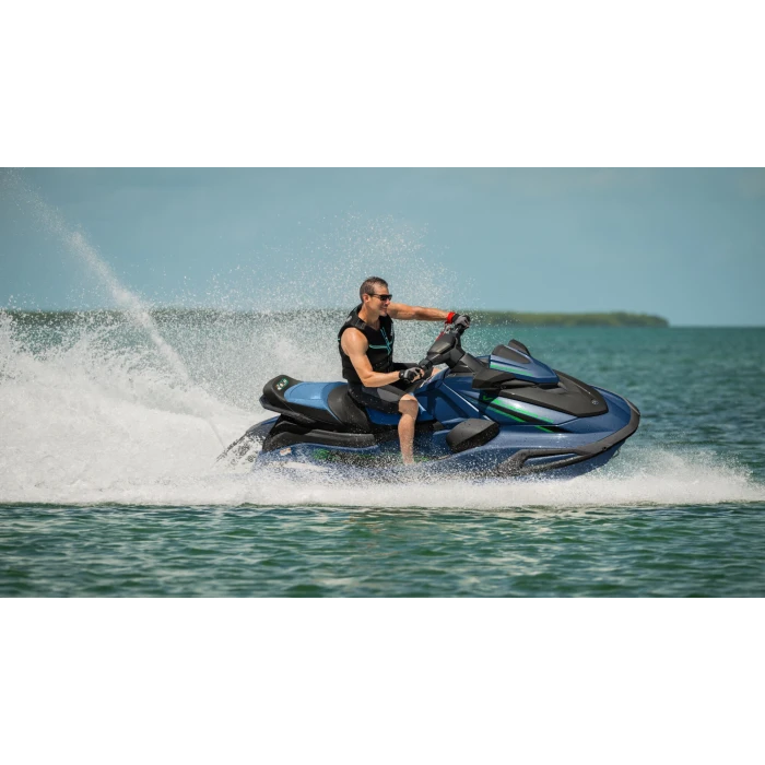 Yamaha VX Cruiser HO 2025 Dusty Blue - akcja 1