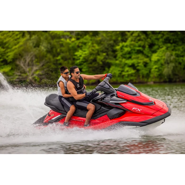 Yamaha FX Cruiser HO 2026 Torch Red / White - akcja 7