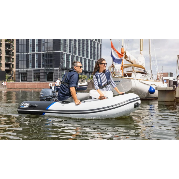Yamaha YAM 270TAF – ponton | Yamaboats