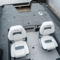 Fotel premium – wyposażenie łodzi Finval | Yamaboats