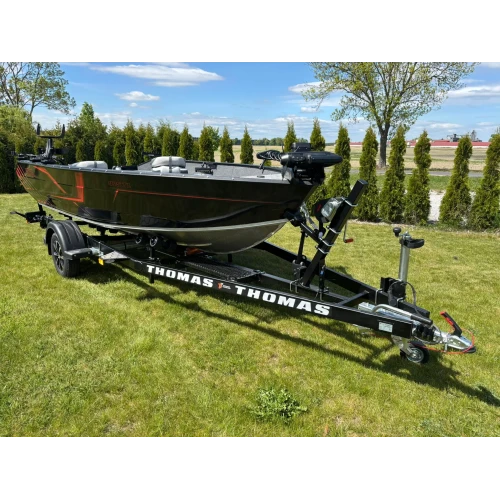 Przyczepa Thomas Trailers pojedyncza oś DMC 1300kg